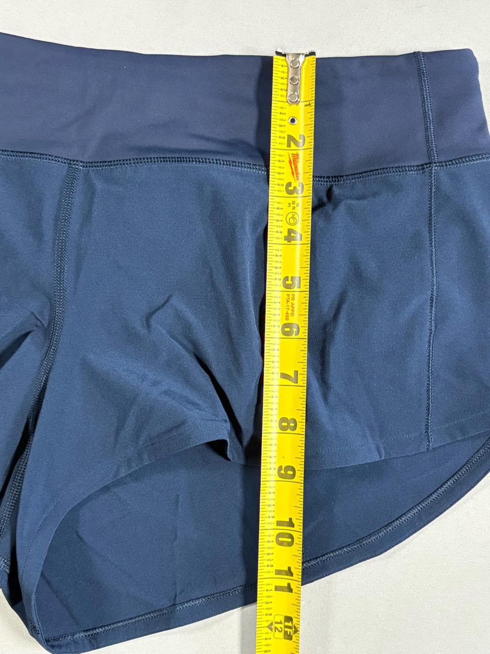 Lululemon Women's Speed Up Shorts Low-Rise, Lined, 2.5" Size 10 NWT Athletic - Picture 7 of 11